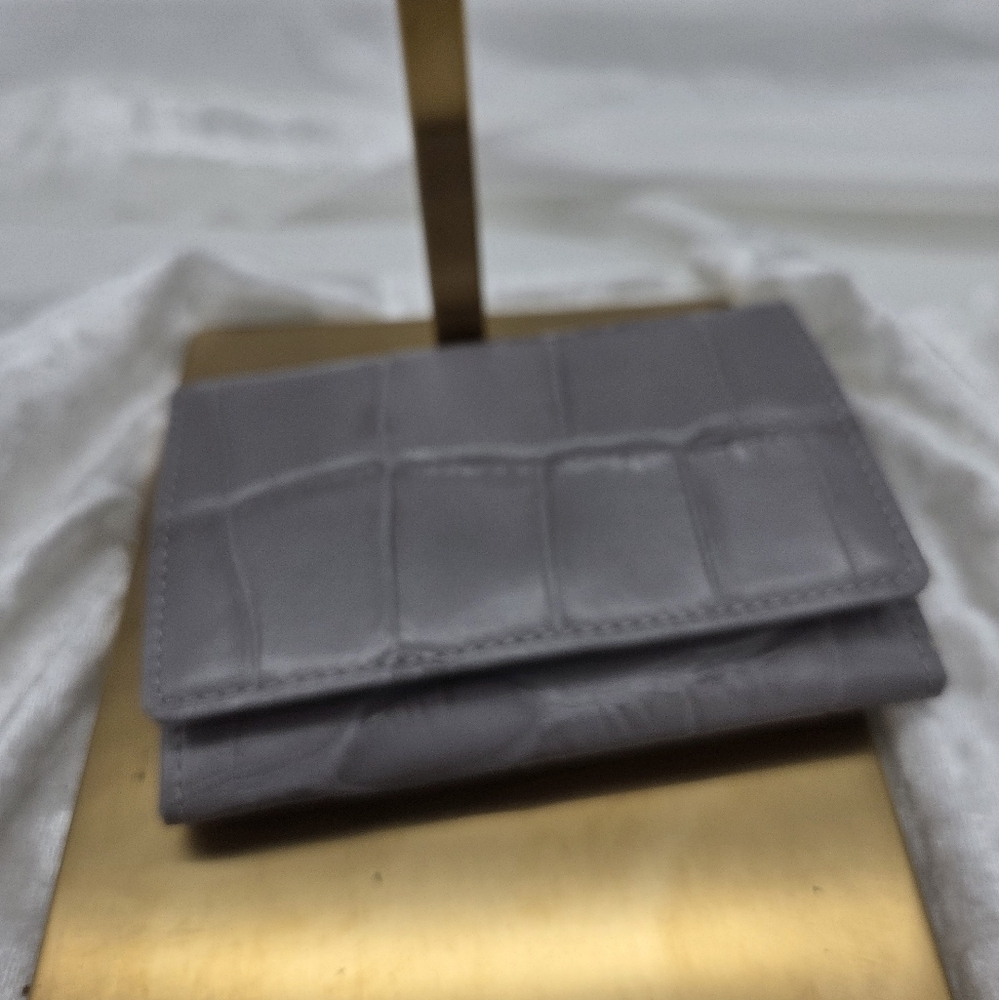 Comme Ca Du Mode Bifold Gray Leather Wallet